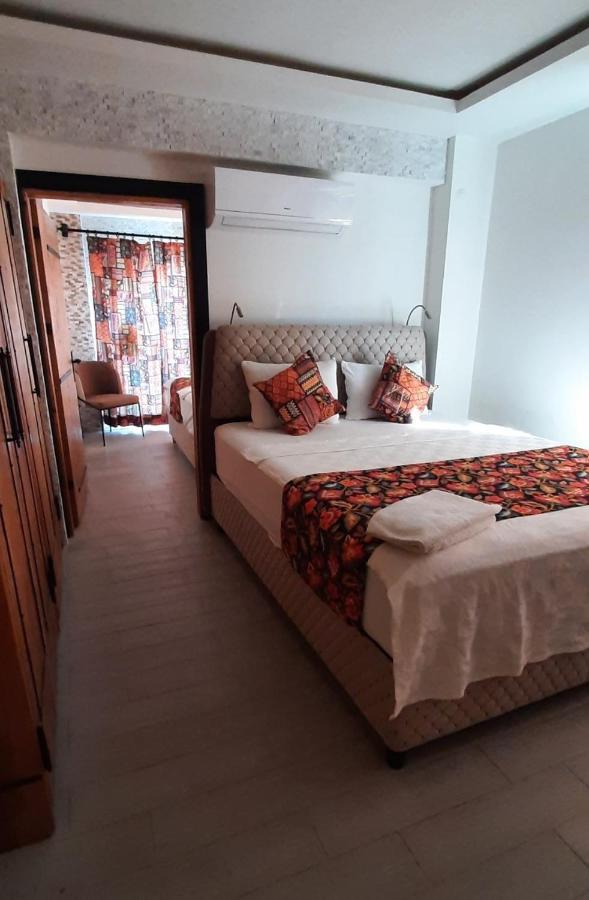White Country Boutique Hotel Antalya Exteriör bild
